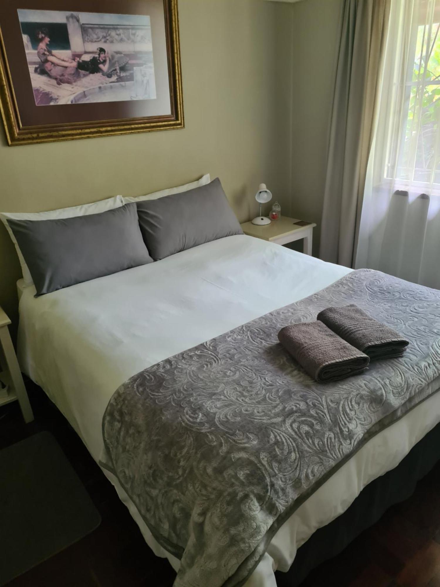 The Old Cabin Hotel Cullinan Luaran gambar