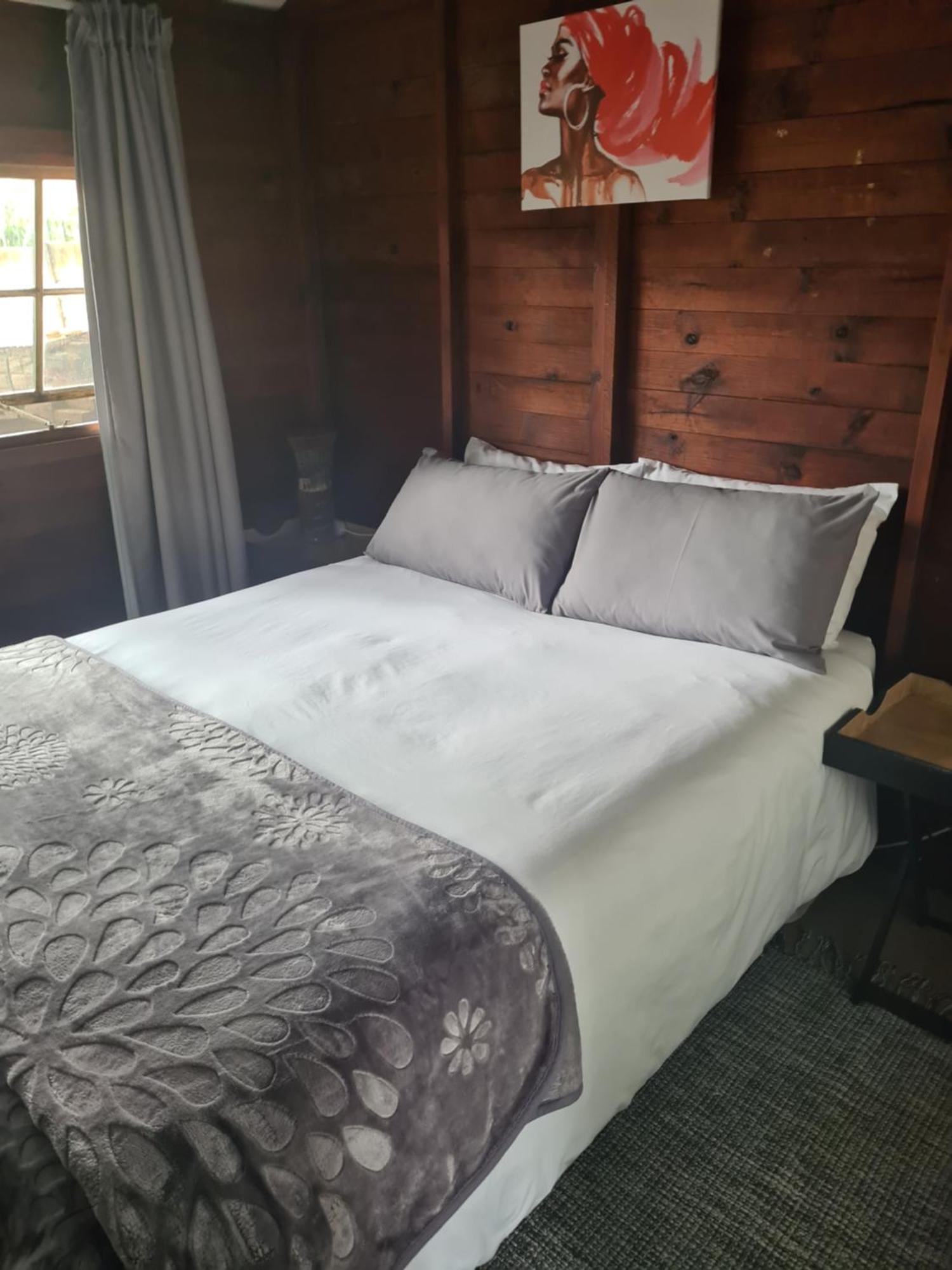 The Old Cabin Hotel Cullinan Luaran gambar